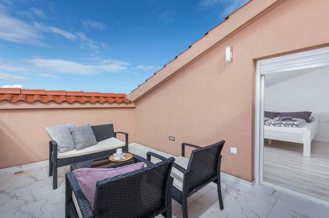 פאז'אנה Apartman Knezevic A מראה חיצוני תמונה