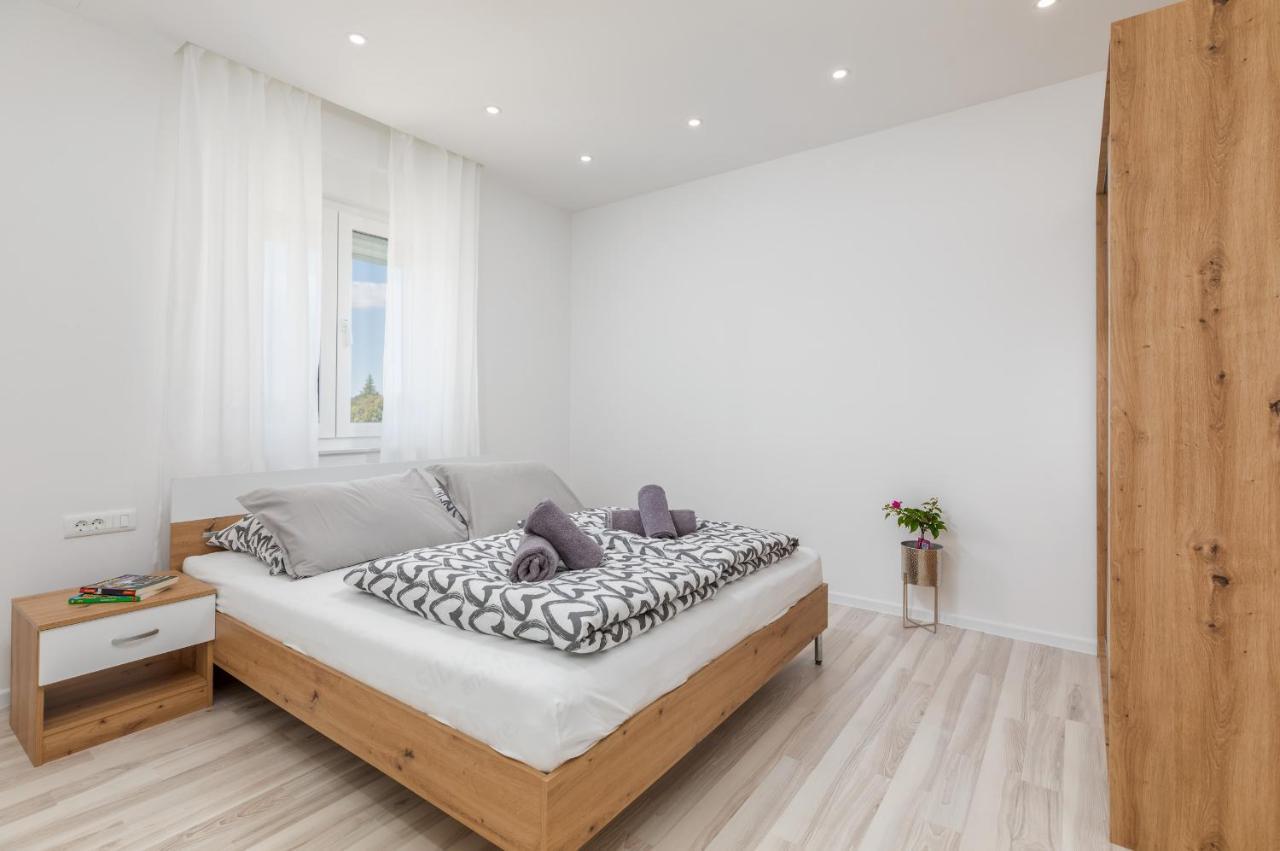 פאז'אנה Apartman Knezevic A מראה חיצוני תמונה